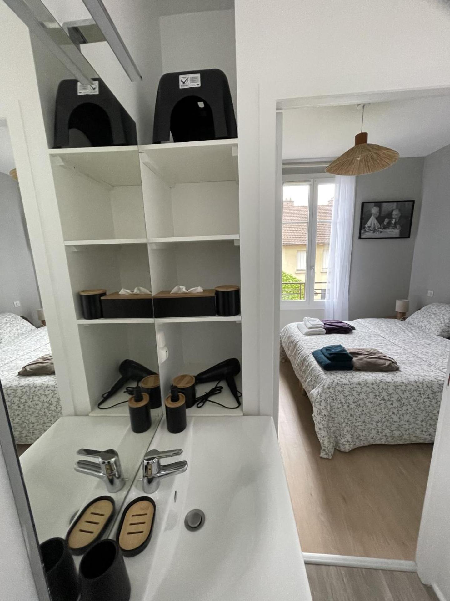 Le Treize Au Coeur Du Bouchon Appartement Troyes Buitenkant foto