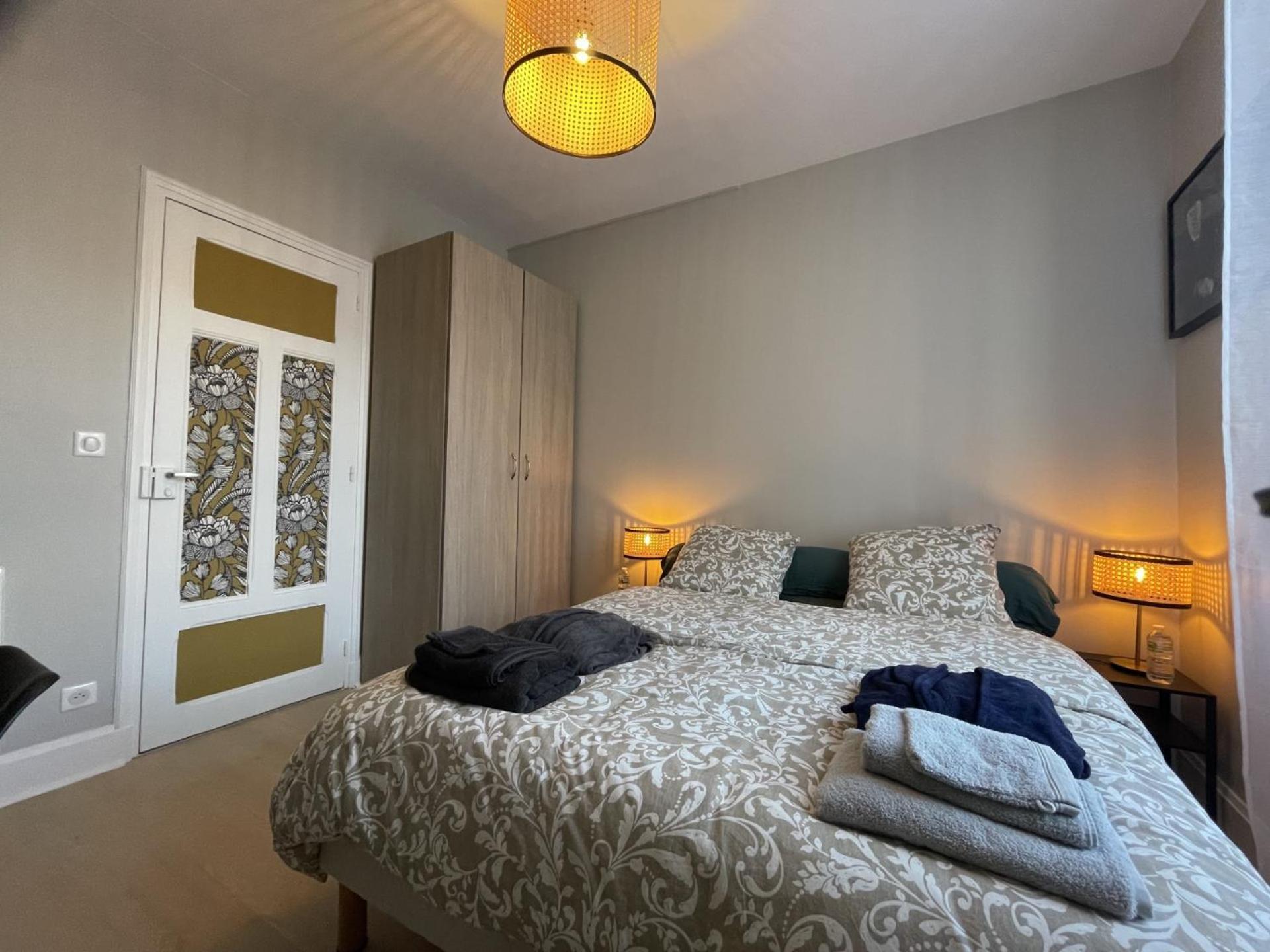 Le Treize Au Coeur Du Bouchon Appartement Troyes Buitenkant foto